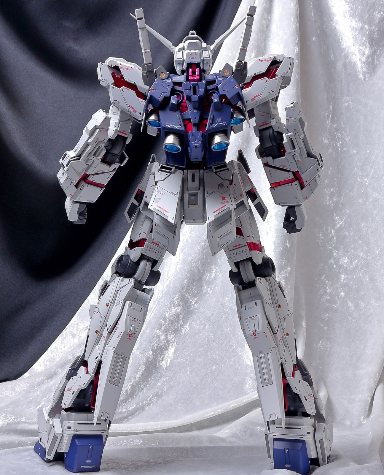Painted Build : MEGASIZE 1/48 UNICORN GUNDAM by bambini313