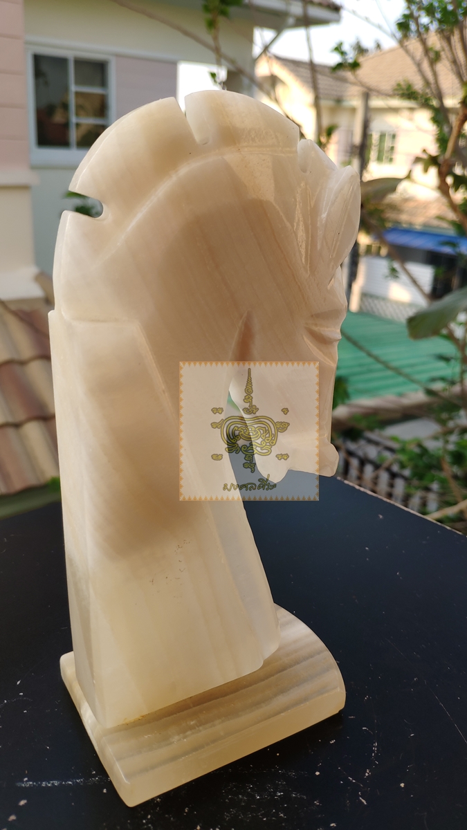 ม้าแกะจากหินอ่อน งาน MEXICO