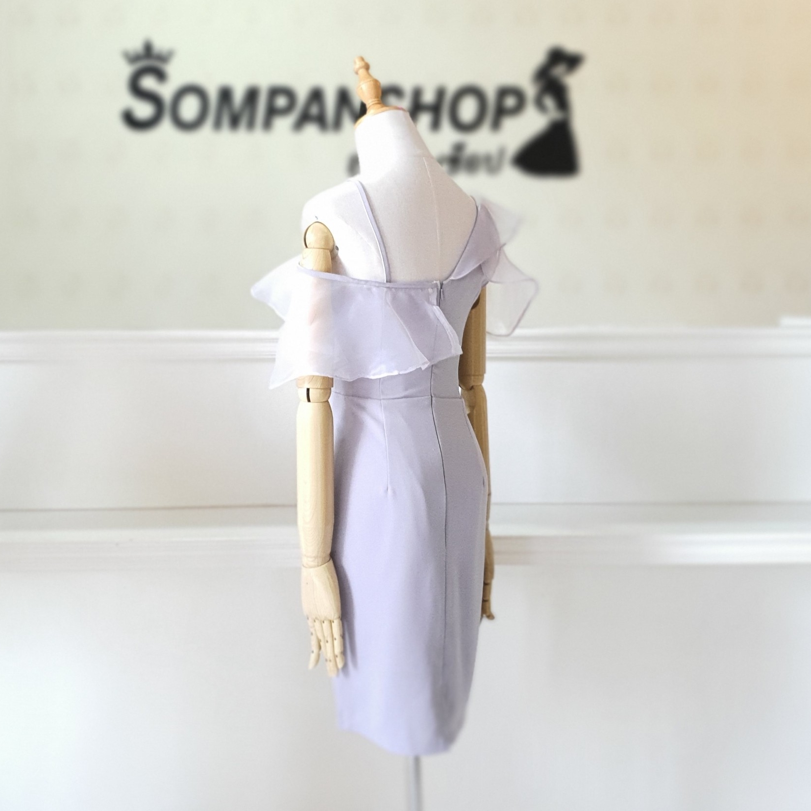 ชุดไปงานแต่งงานสีเทา เดรสสั้นแต่งระบายผ้าไหมแก้ว แบบน่ารัก สวยๆ เรียบหรูดูแพง ชุดราตรี ชุดไปงานแต่งงาน ชุดออกงาน