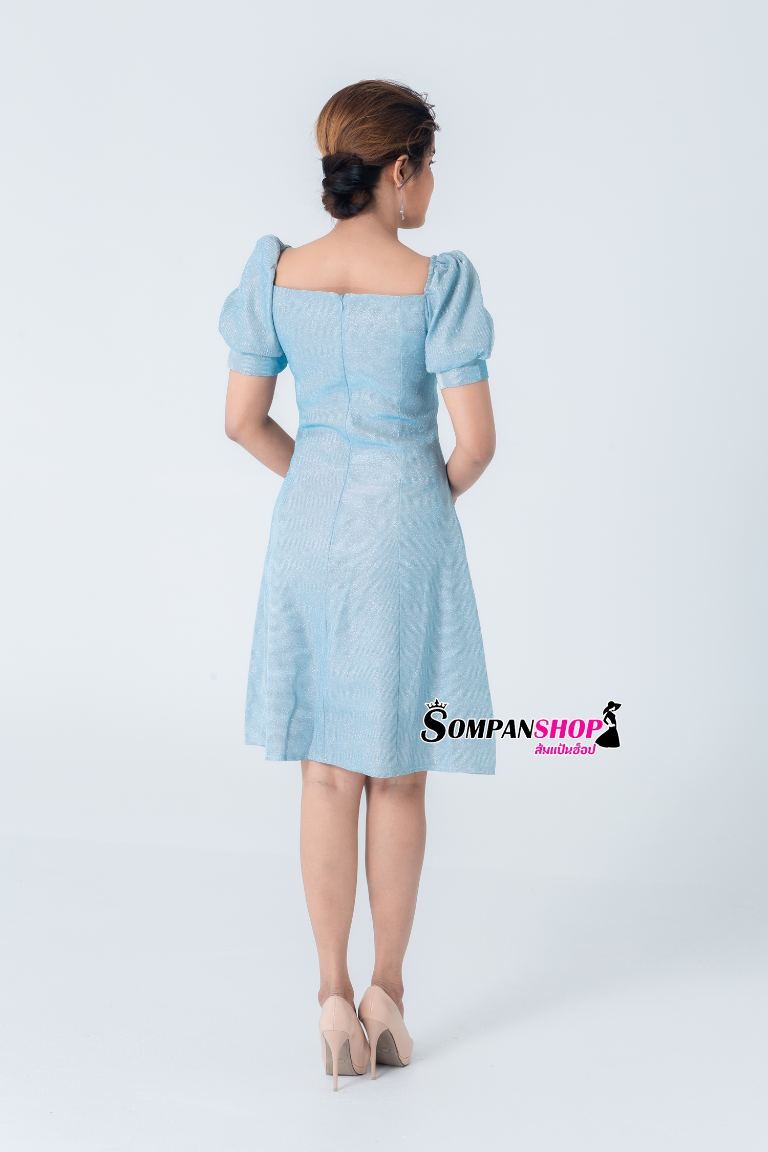 ชุดออกงานราตรีสั้นสีฟ้า แขนตุ๊กตา กระโปรงสั้นทรงเอ แนวเรียบหรูสวยหวาน น่ารักๆ