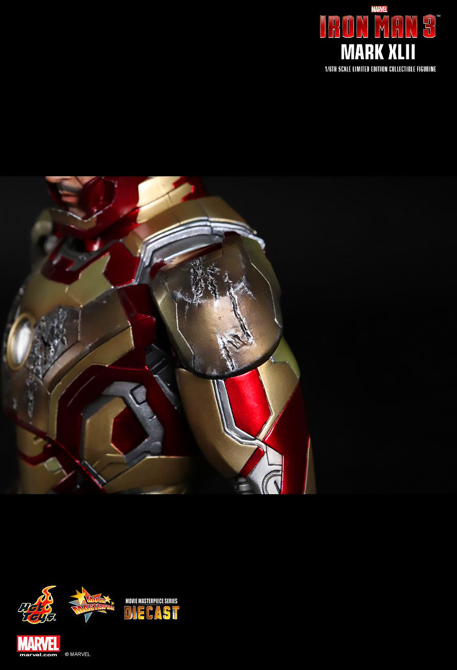 HOT TOYS 1/6 IRON MAN MARK XLII (DIECAST) ไอรอนแมน Mark 42