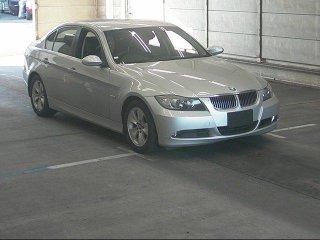 BMW 325i E90 ปี 2006 ไมล์ 111,000 km