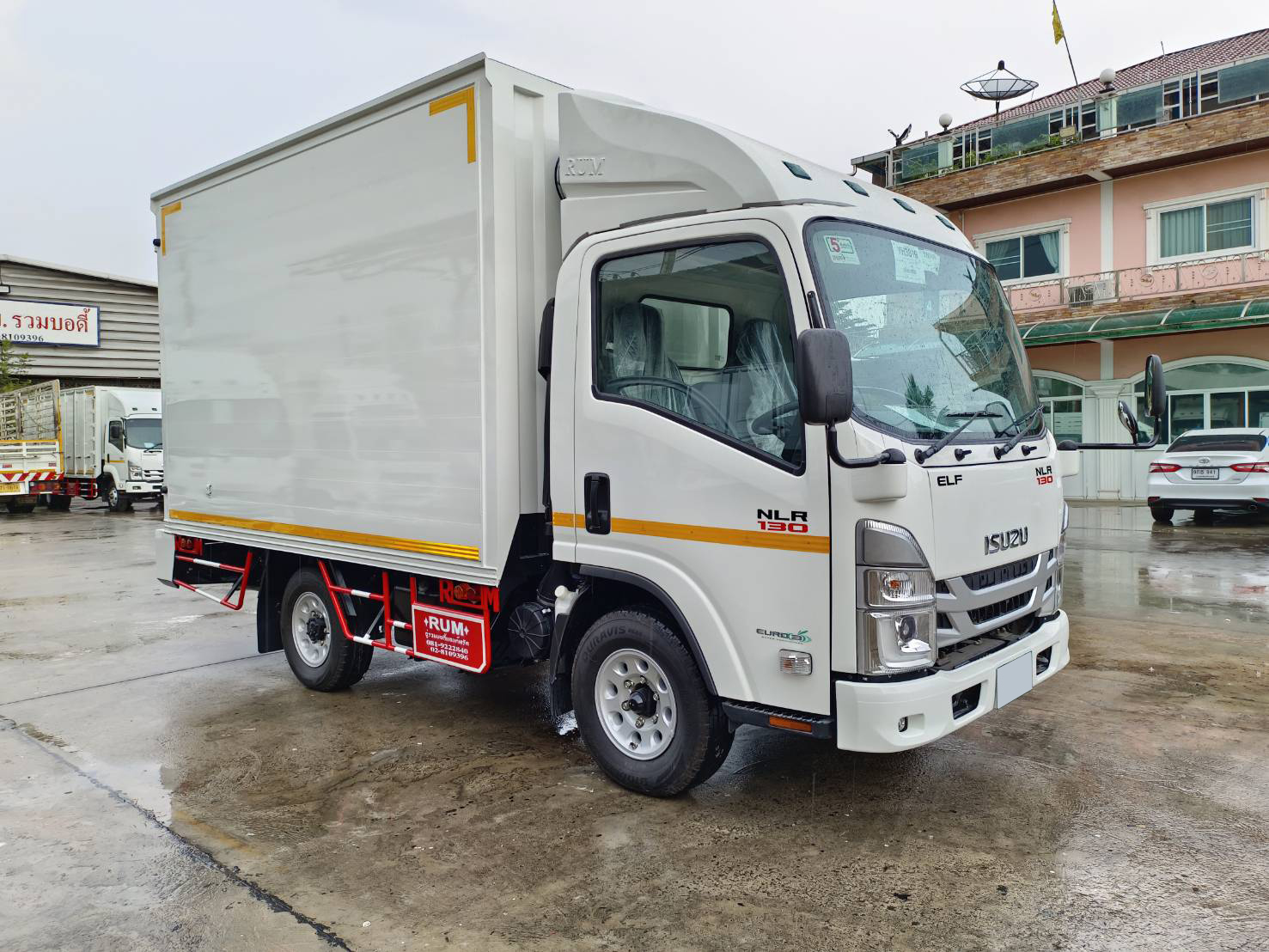 ISUZU NLR Smoother Euro 5 Max (ช่วงยาว 3 เมตร) หัวแชสซี (Chassis)