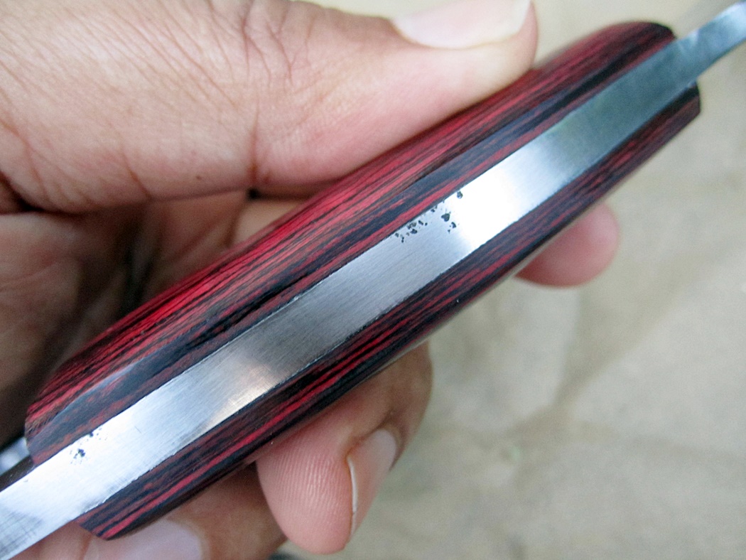 มีดKARAMBIT D2 USA. 175 COLORED WOOD HANDLE