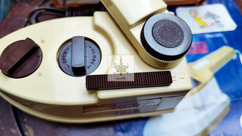 เตารีดไอน้ำ ออสโรว์ OSROW งานเก่า