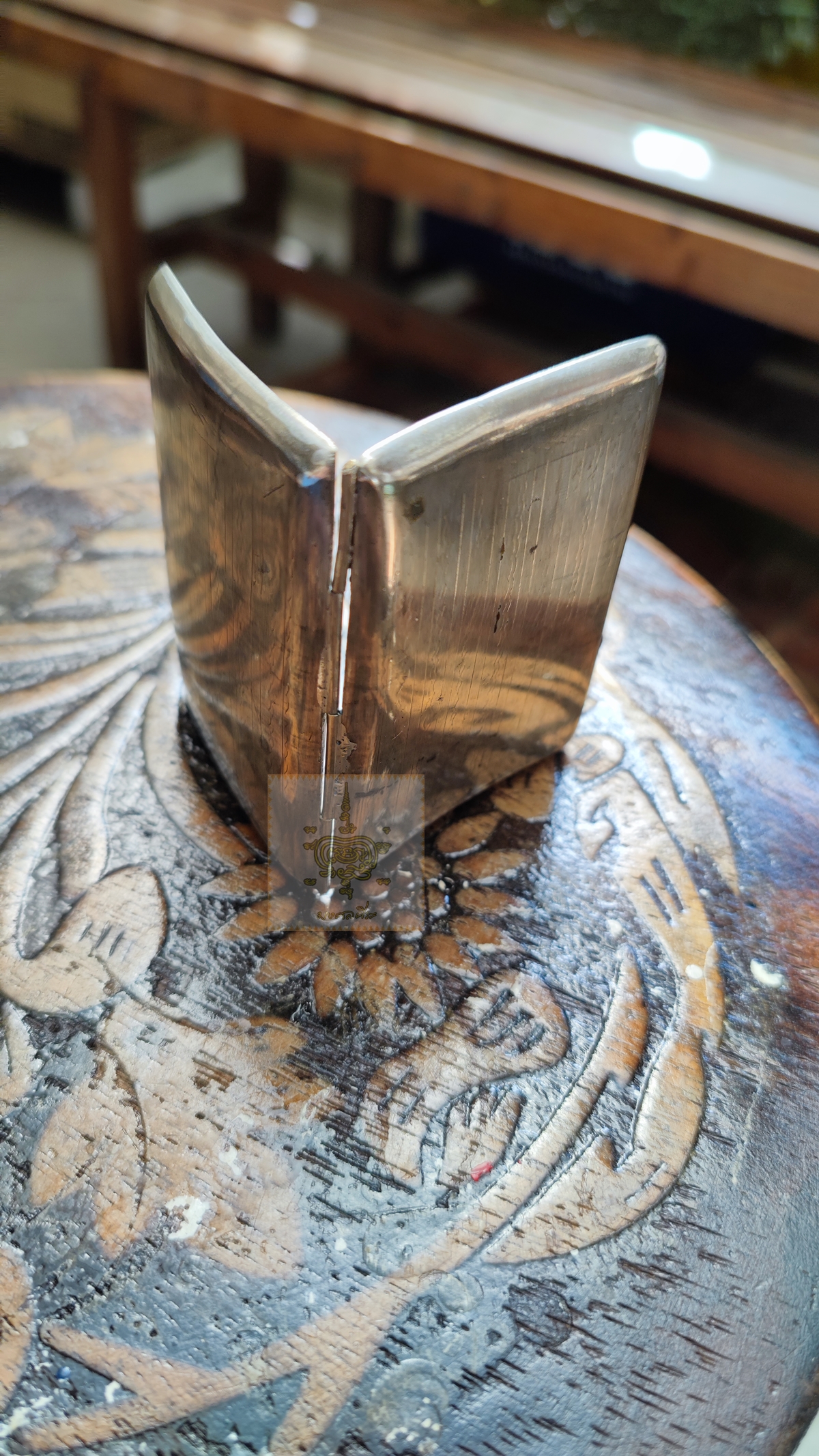 ตลับเงินเก่า (ตำหนิตัวล๊อคเสีย)