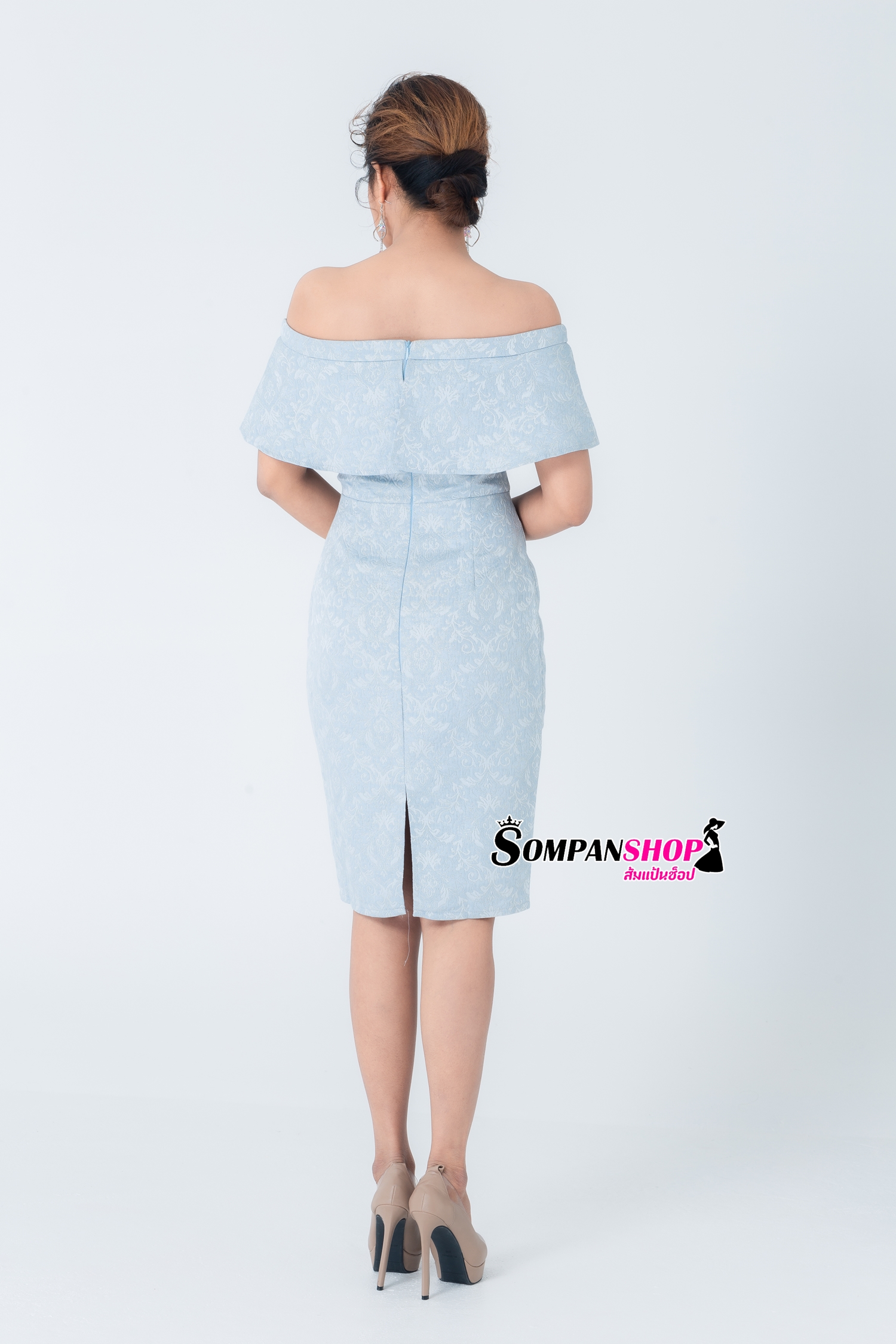 ชุดราตรี ชุดออกงาน ชุดไปงานแต่งงานสีฟ้า เปิดไหล่ ทรงตรง แนวเรียบหรู สวยสง่า ดูแพง