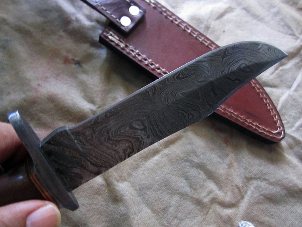 มีดดามัสกัสDamascus steel custom handmade hunting bowie knife 12" (C5)