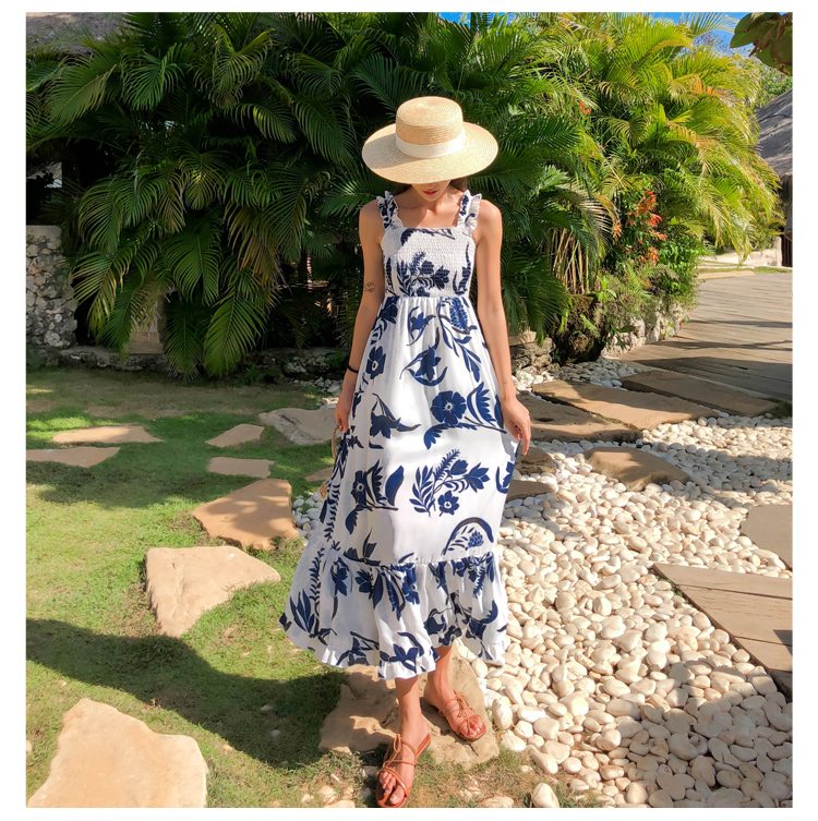 ชุดไปทะเล เดรสเที่ยวทะเล เดรสยาวสีแดงพิมพ์ลายสวยๆ เก๋ๆ