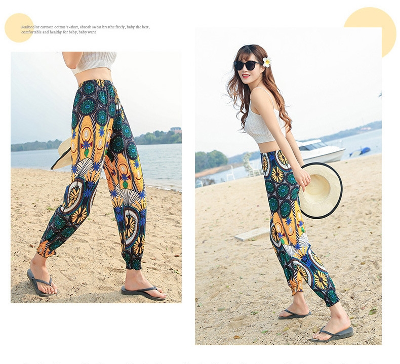 กางเกงขายาวลายโบฮีเมียนโทนสีเขียว ชุดใส่เดินเล่นถ่ายรูปริมชายหาดสวยๆ แฟชั่นชุดไปทะเล ชุดเที่ยวทะเล
