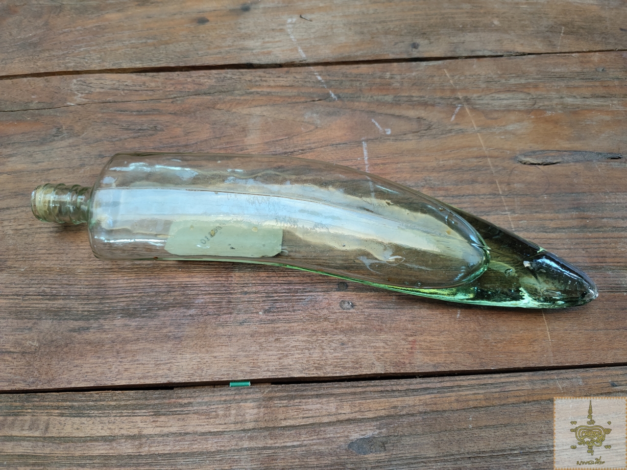 ขวดเหล้า เนปาล khukri rum