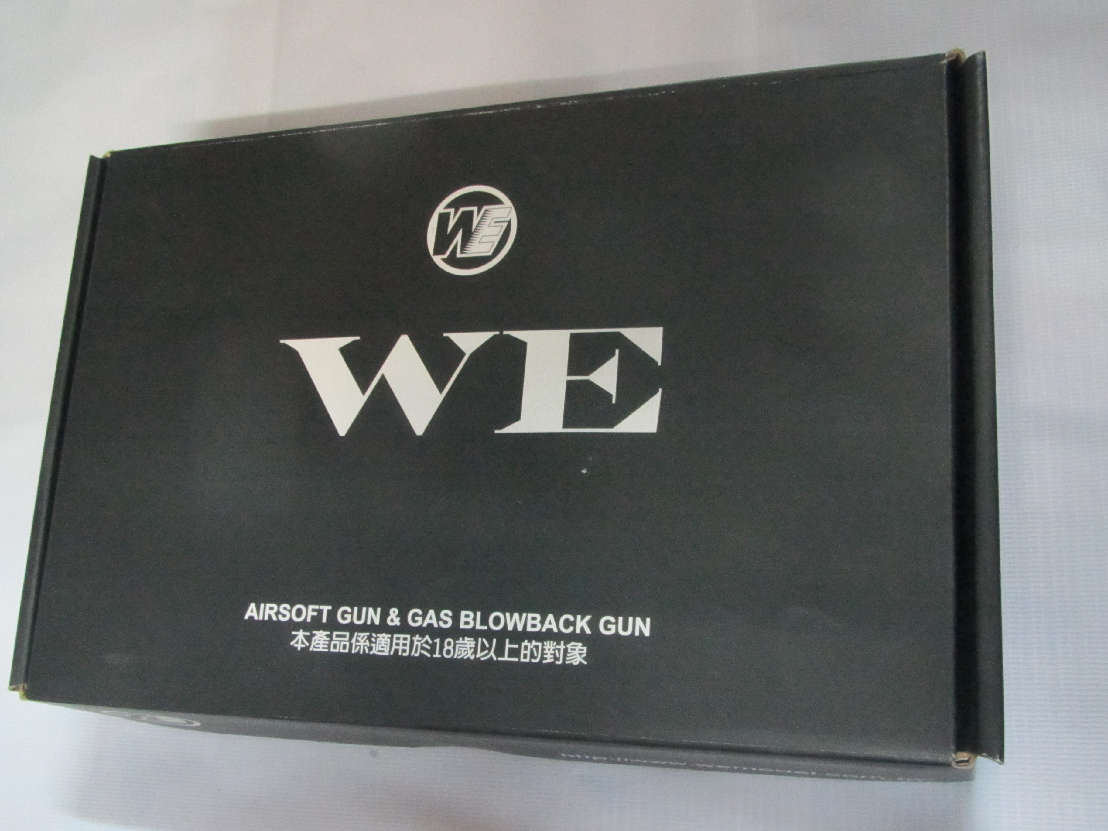 ปืนอัดแก๊ส WE รุ่น M1911A1 สีดำ (GAS System)