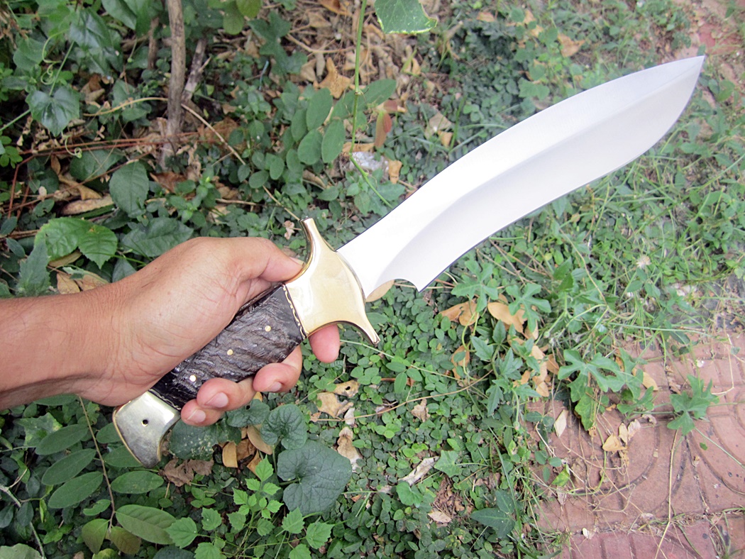 มีดเดินป่า IMPACT CUTLERY RARE CUSTOM MASSIVE SASQUATCH BOWIE KNIFE FULL TANG RAM HORN UK