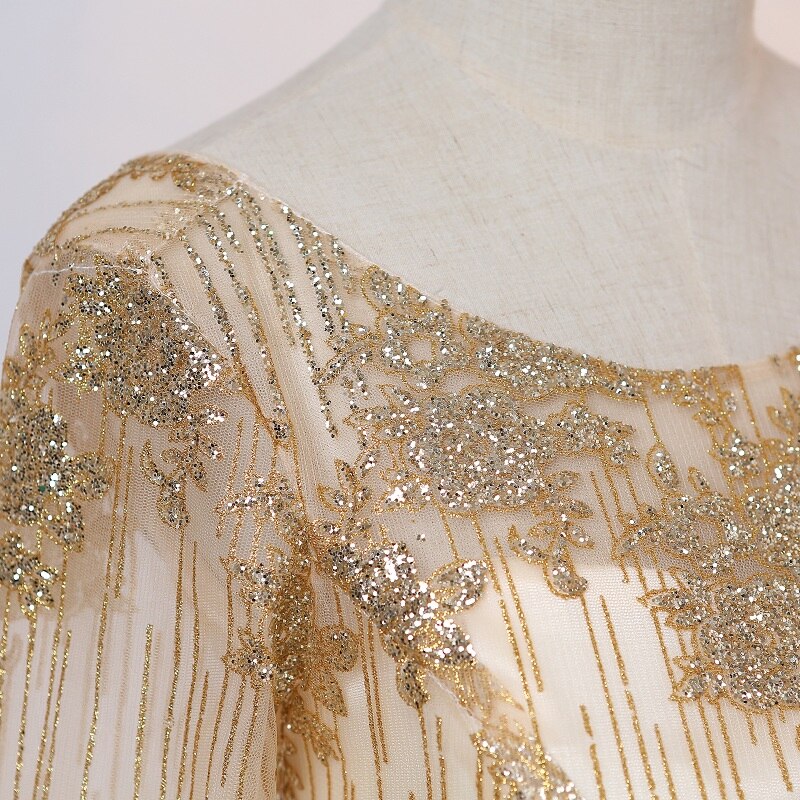 ชุดราตรียาวสีทอง ผ้ากากเพชร แขนสามส่วนกระโปรงยาว สวยหรูสง่ามากๆ ใส่เป็นชุดราตรี ชุดออกงาน ชุดไปงานแต่งงาน กลางวัน กลางคืน