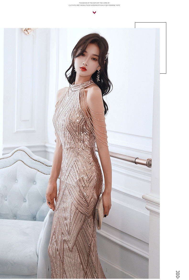 ชุดราตรียาวสีทอง แขนแต่งลูกปัด ชุดทรงหางปลาปักเลื่อมทั้งชุด ลุคสวยหรูดูแพง เหมาะสำหรับใส่เป็นชุดราตรี ชุดออกงาน ชุดไปงานแต่ง ชุดรับรางวัล ชุดไปงานเลี้ยงกลางคืน