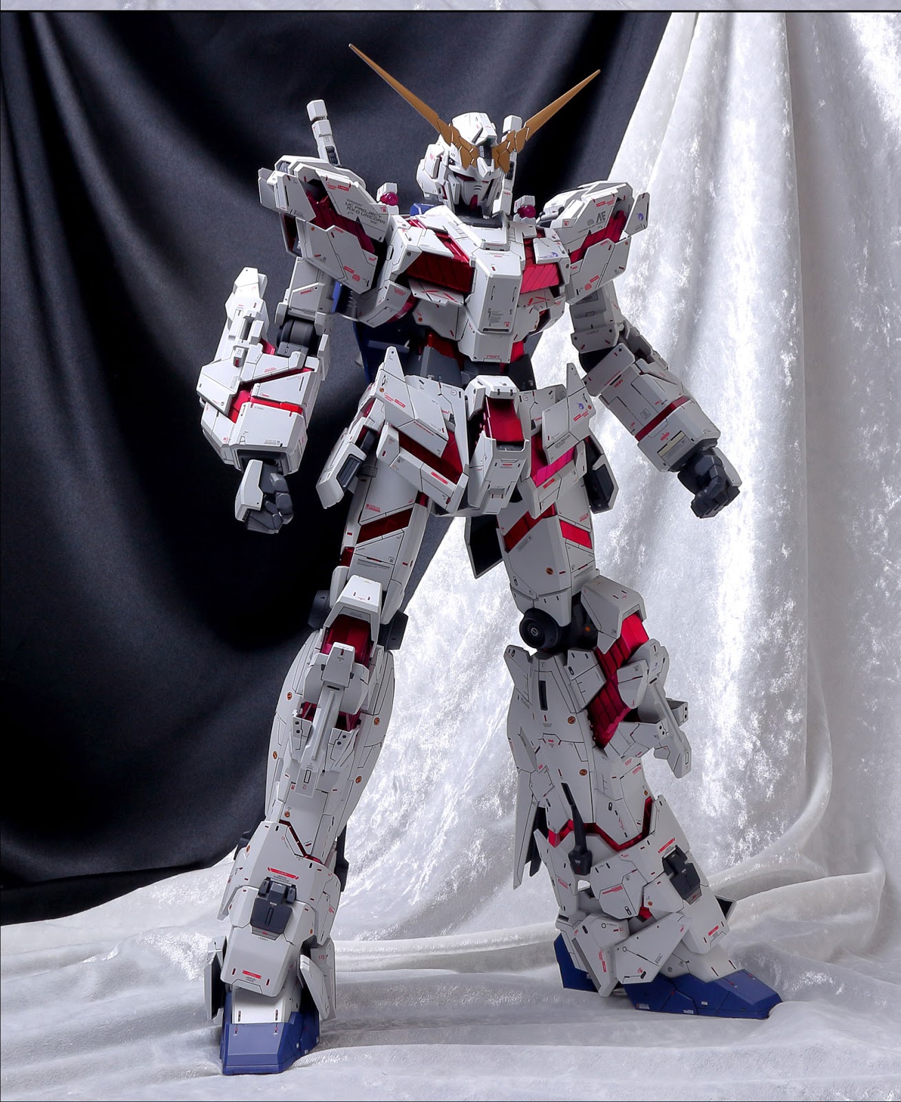 Painted Build : MEGASIZE 1/48 UNICORN GUNDAM by bambini313