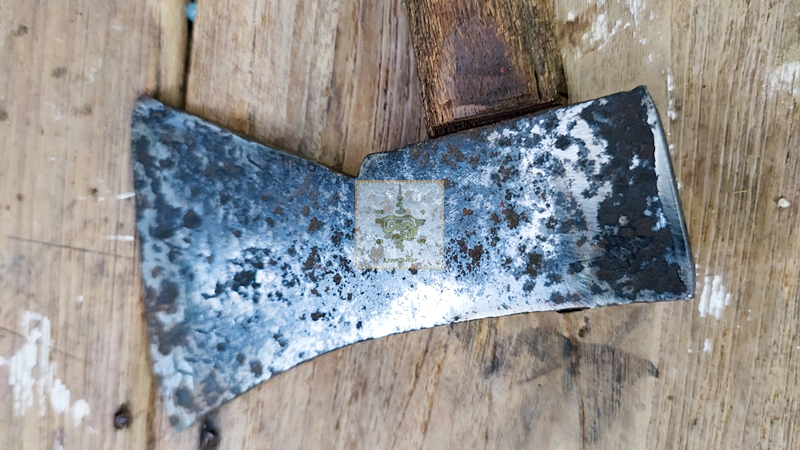 ขวานเก่า