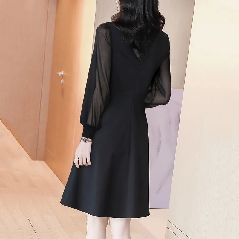 ชุดเดรสสีดำ เดรสกระโปรงทรงบาน แขนยาว ชุดสีดำสวยๆ สุภาพ เรียบหรู ดูดีดูแพง ใส่ไปงาน ใส่ทำงาน