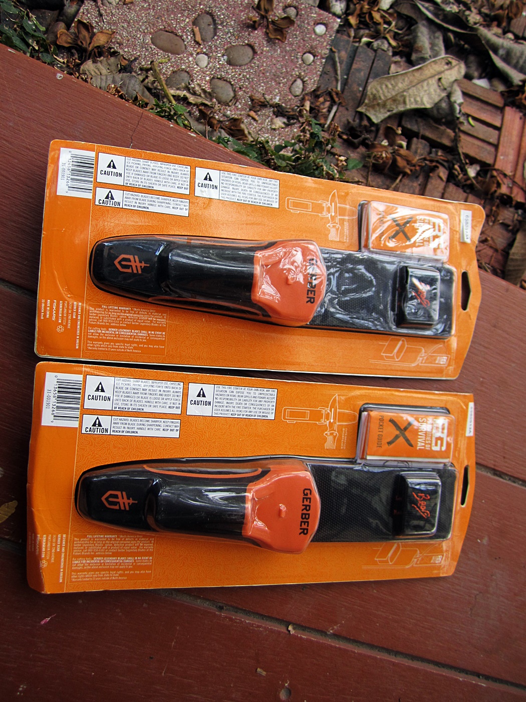 มีดเดินป่า/ยังชีพ Gerber Bear Grylls Ultimate Pro ของแท้