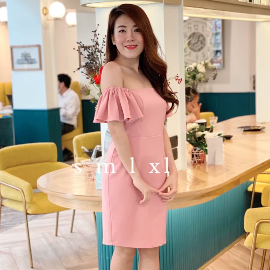 ชุดเดรสออกงานสีชมพู เปิดไหล่ สำเนา