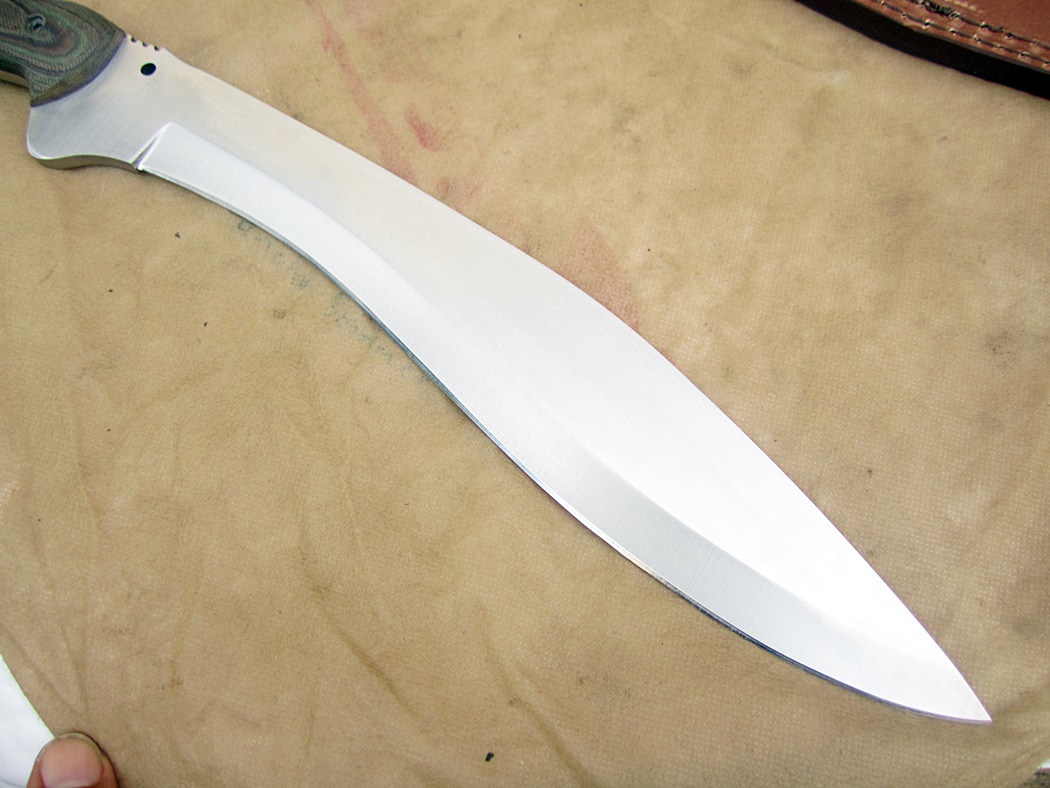 มีดเหล็ก D2 CFK USA iPak Custom Handmade D2 Tool Guerilla Warfare Ghurka Kukri Machete Knife