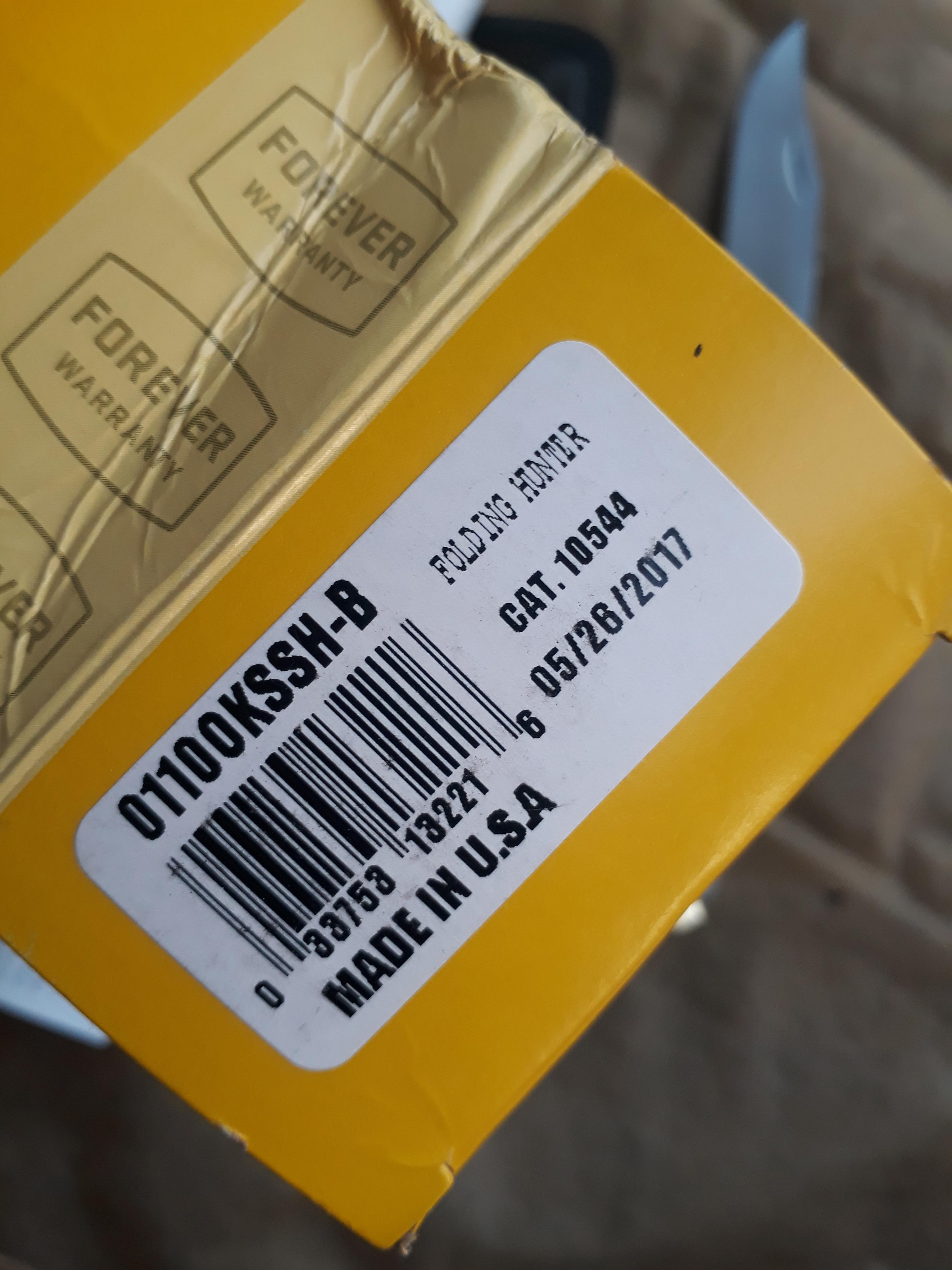 มีดBuck Knives 110 Oak 5160 Carbon Steel