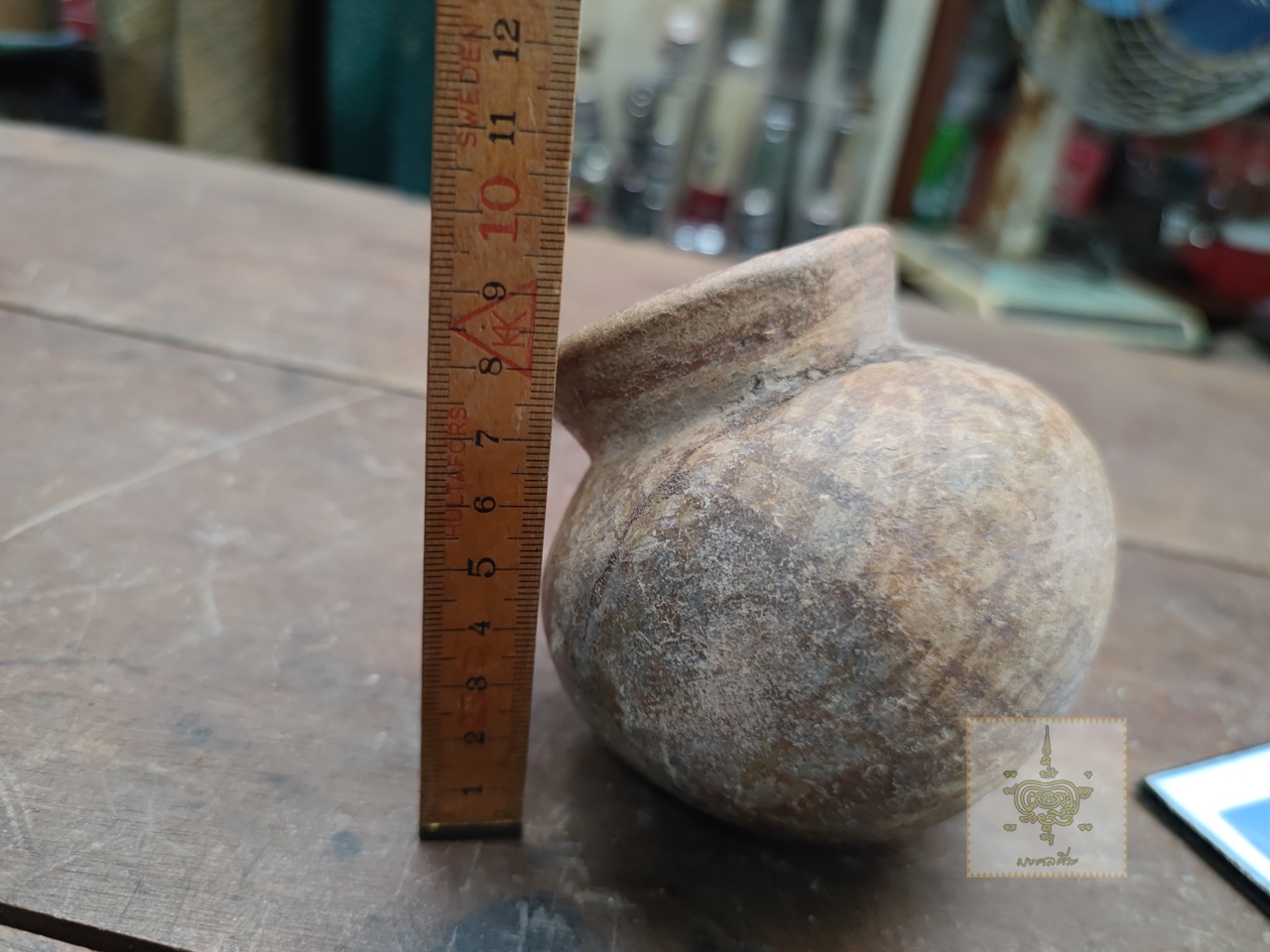 หม้อโบราณเขียนลาย