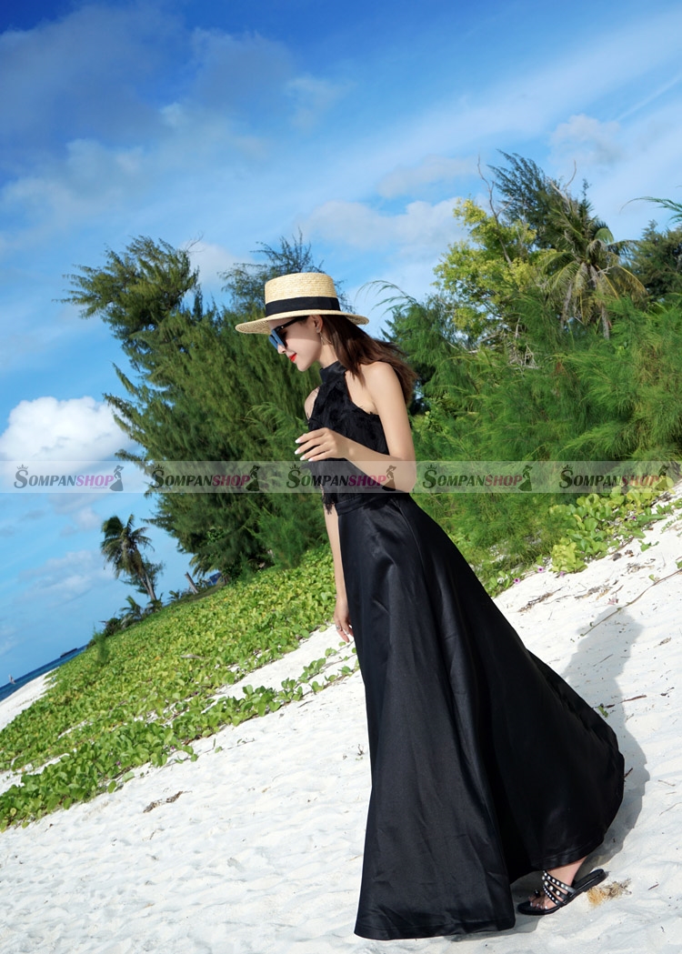 SALE : ชุดเดรสยาวสีดำ แขนกุด แต่งขนฟรุ้งฟริ้งน่ารัก กระโปรงยาวทรงบาน แนวสวยหวาน น่ารักๆ