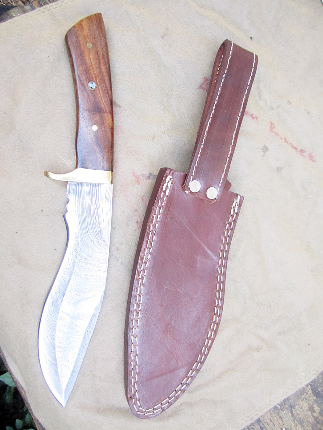 มีดเหล็ก Damascus steel custom handmade hunting bowie knife 12"