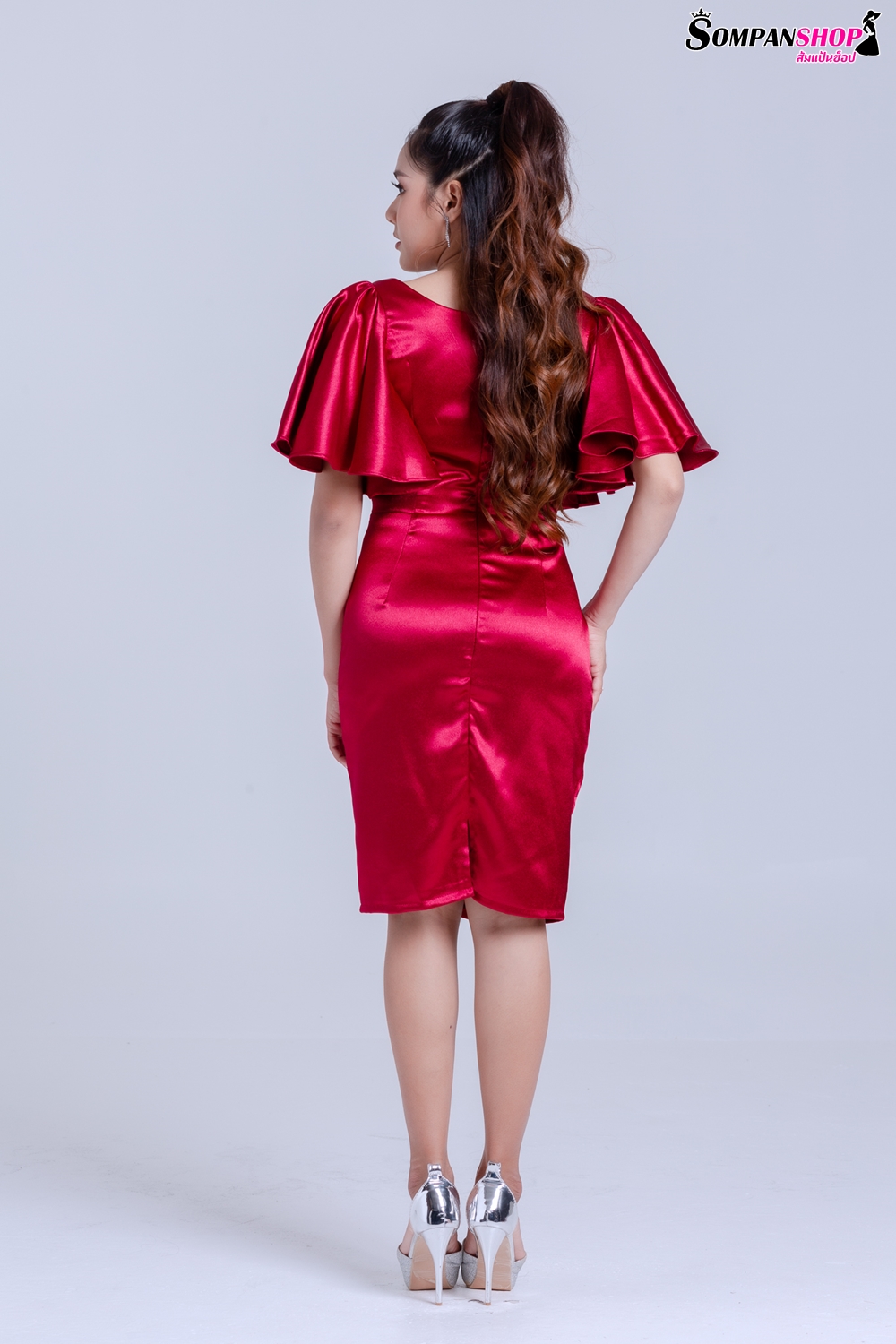 พร้อมส่ง !! ชุดเดรสออกงานสั้นสีแดง แขนระบาย แนวเรียบหรู เหมาะสำหรับใส่เป็นชุดไปงานแต่งกลางวันธีมสีแดง ชุดออกงาน ชุดทำงาน