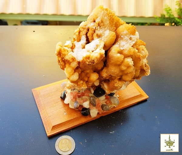 หินงอก หินย้อย ธรรมชาติ ติดแท่น 6 ทรงดอกกระหล่ำ