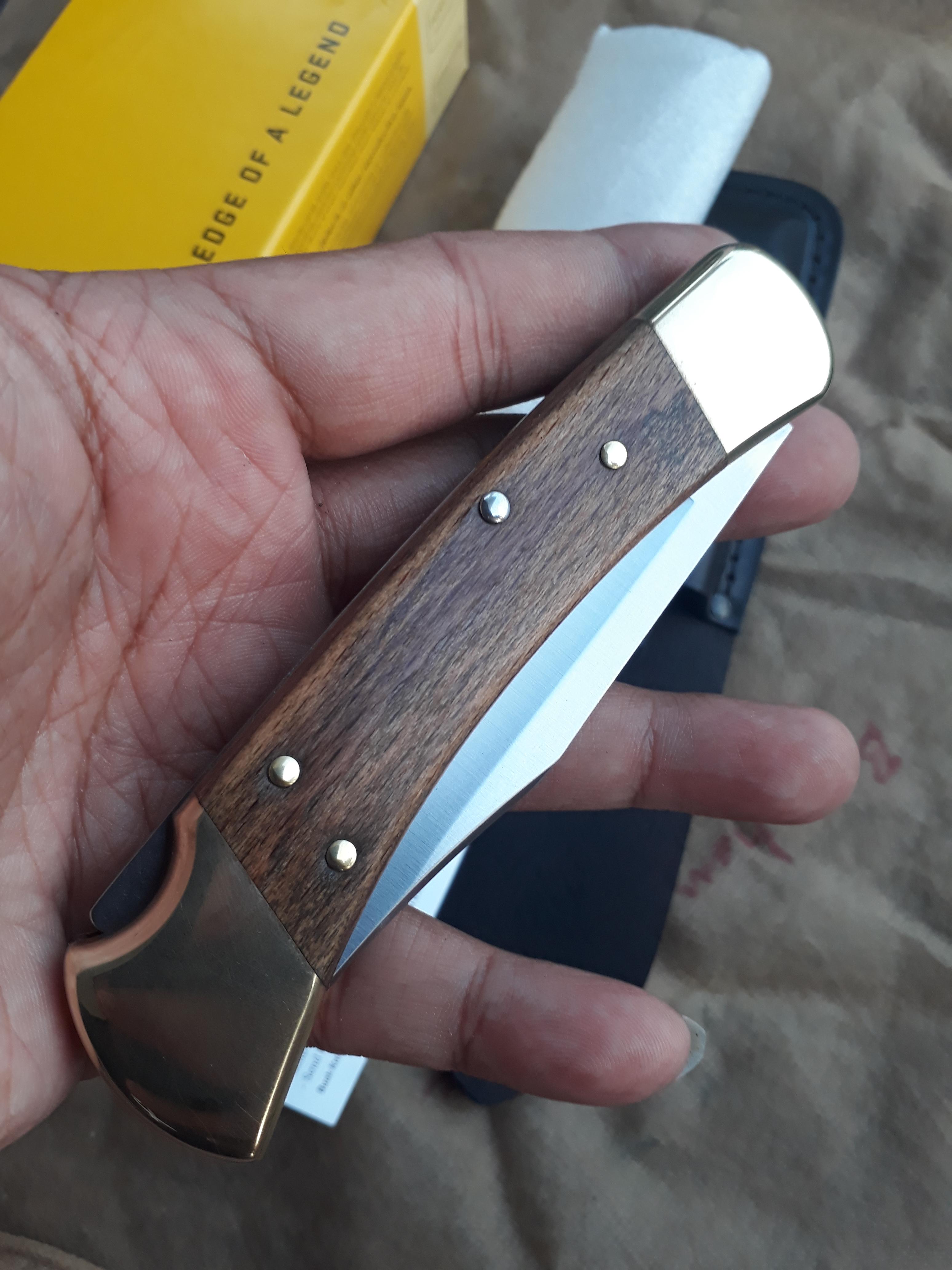 มีดBuck Knives 110 Oak 5160 Carbon Steel