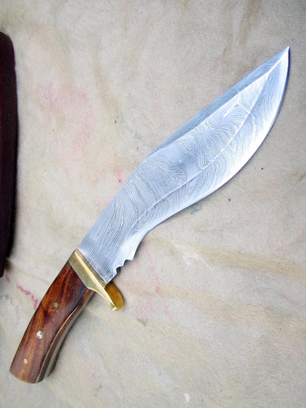 มีดเหล็ก Damascus steel custom handmade hunting bowie knife 12"