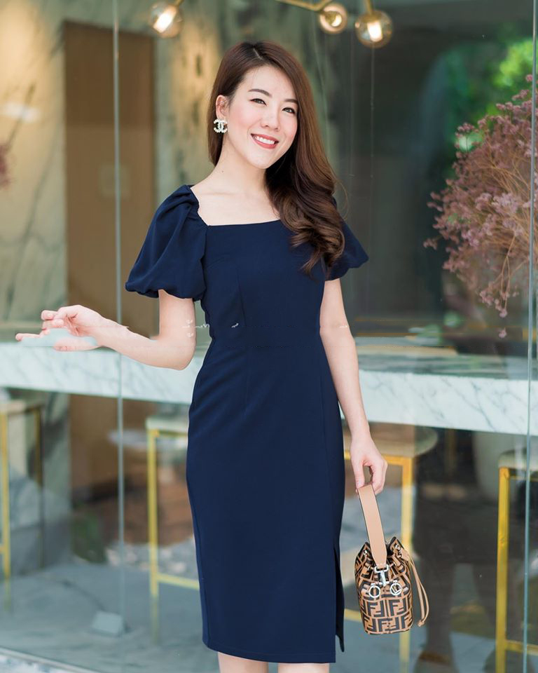 ชุดเดรสสั้นสีน้ำเงินกรมท่า แนวเรียบเรียบ สวยหรู สุภาพดูดี ใส่ได้หลายโอกาส ชุดทำงาน ชุดออกงาน ชุดไปงานแต่งงาน
