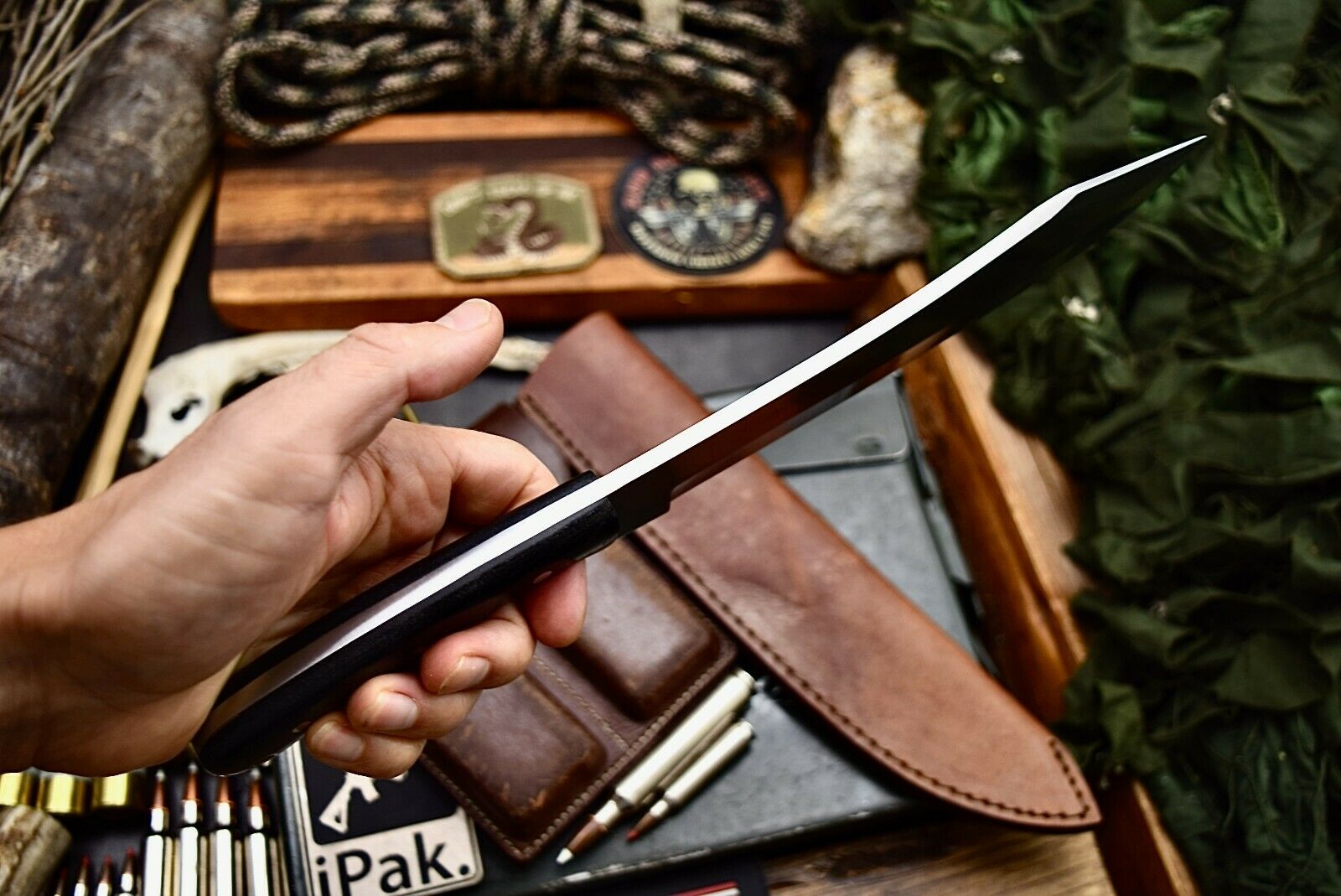 มีดใบยาว D2 CFK IPAK Handmade D2 Custom Bushcraft Hunter Parang Hunting Bowie Blade Knife
