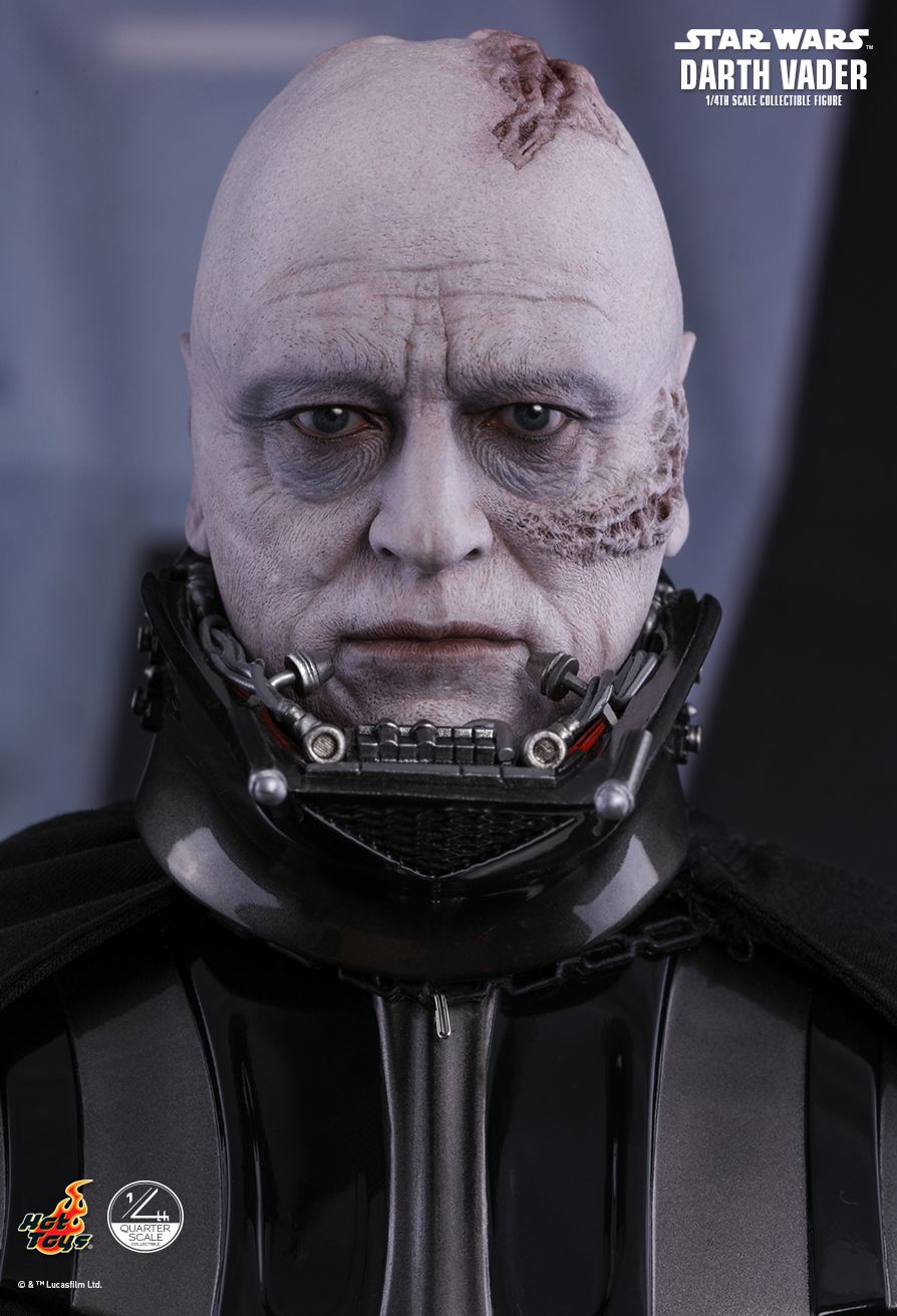 HOT TOYS 1/4 DARTH VADER ดาร์ธ เวดอร์ HOT TOYS 1/4 DARTH VADER ดาร์ธ เวดอร์
