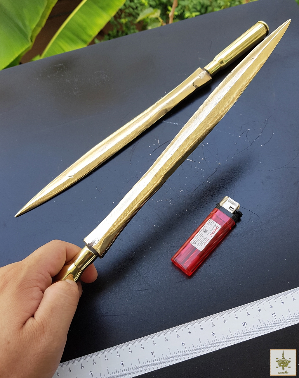 พระขรรค์ทองเหลือง