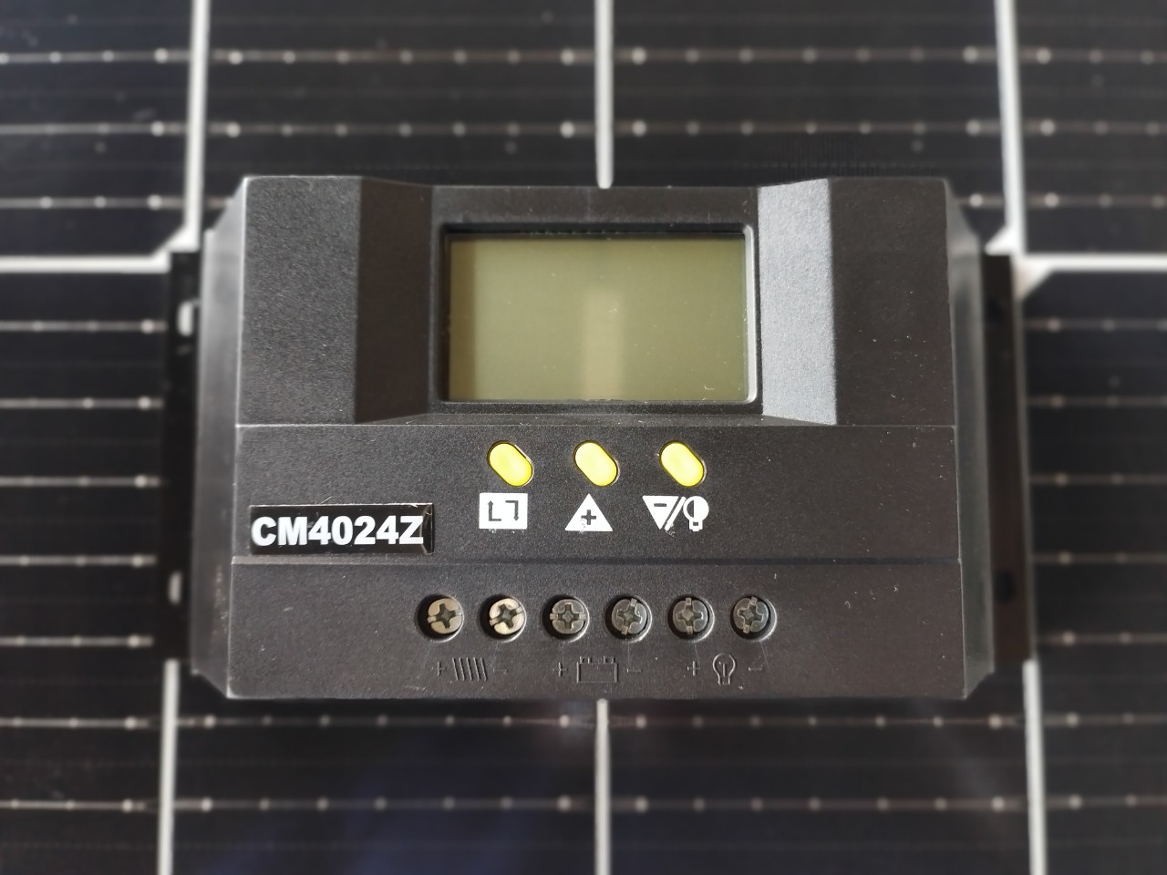 ชาร์จเจอร์ 40A12/24V