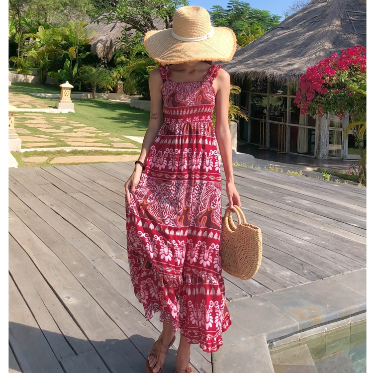 ชุดไปทะเล เดรสเที่ยวทะเล แม็กซี่เดรสสีแดงพิมพ์ลายโบฮีเมียน