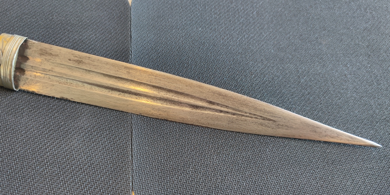 กริชคันจาลี ด้ามเงิน