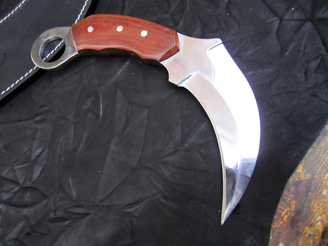 มีดคารัมบิทKARAMBIT D2 USA. 170 MICARTA HANDLE