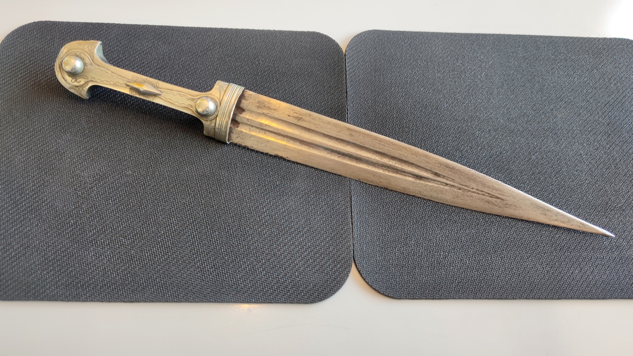 กริชคันจาลี ด้ามเงิน