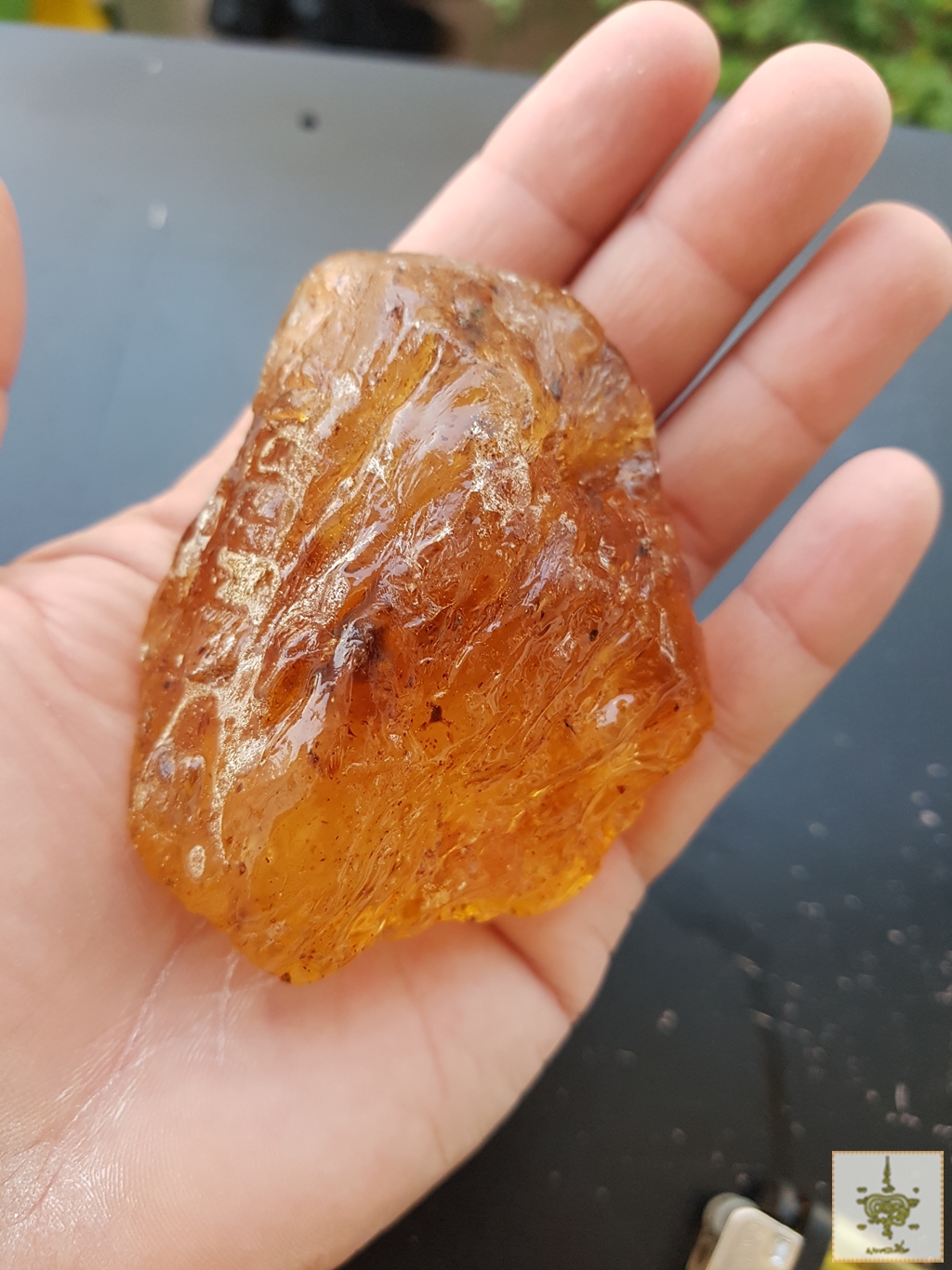 อำพันดิบ