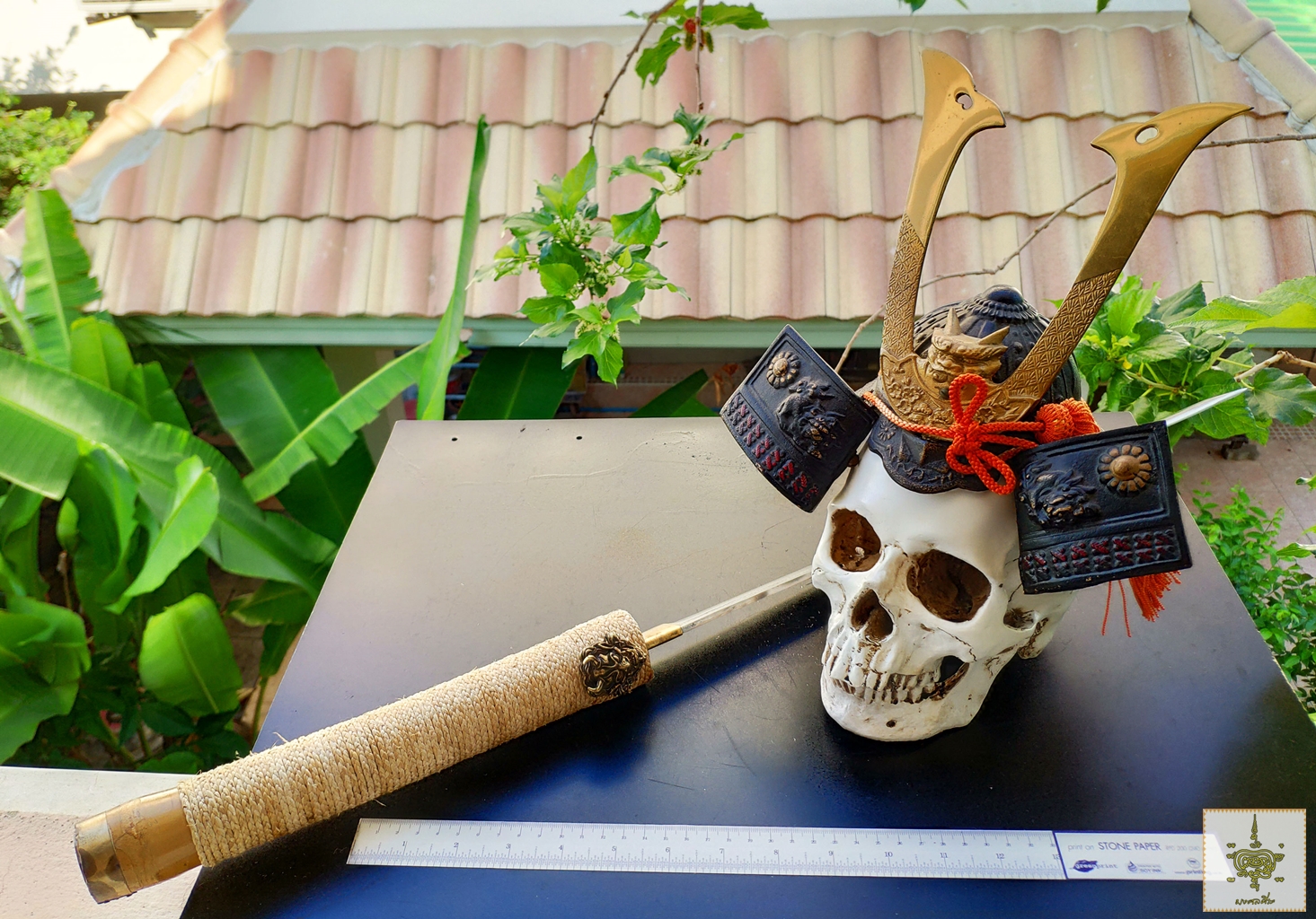 กะโหลกเรซิ่น สวมหมวกซามูไร