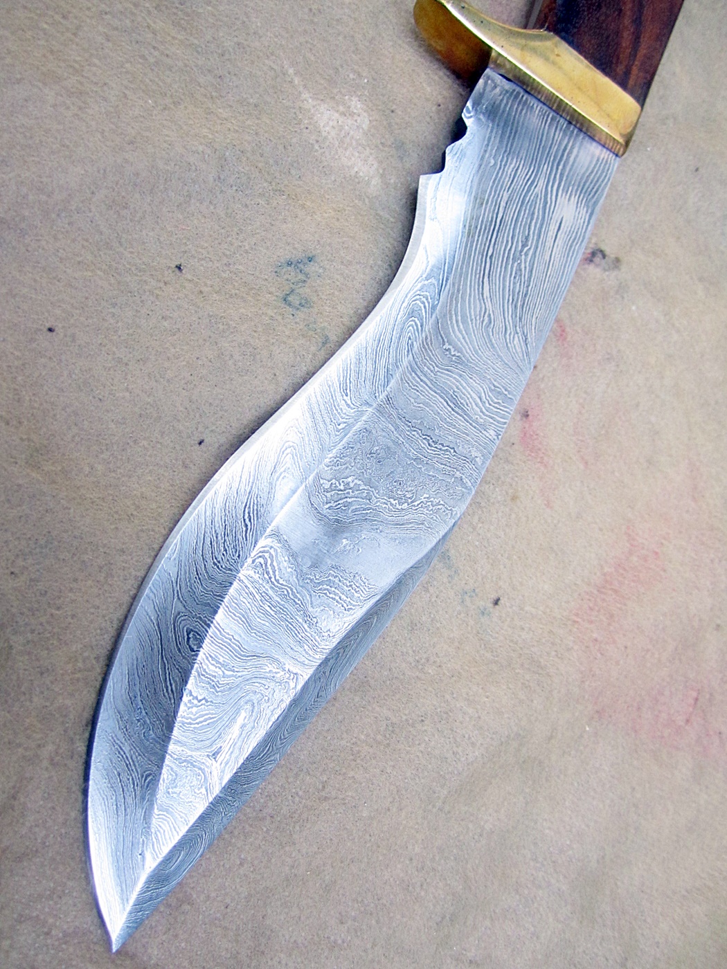มีดเหล็ก Damascus steel custom handmade hunting bowie knife 12"