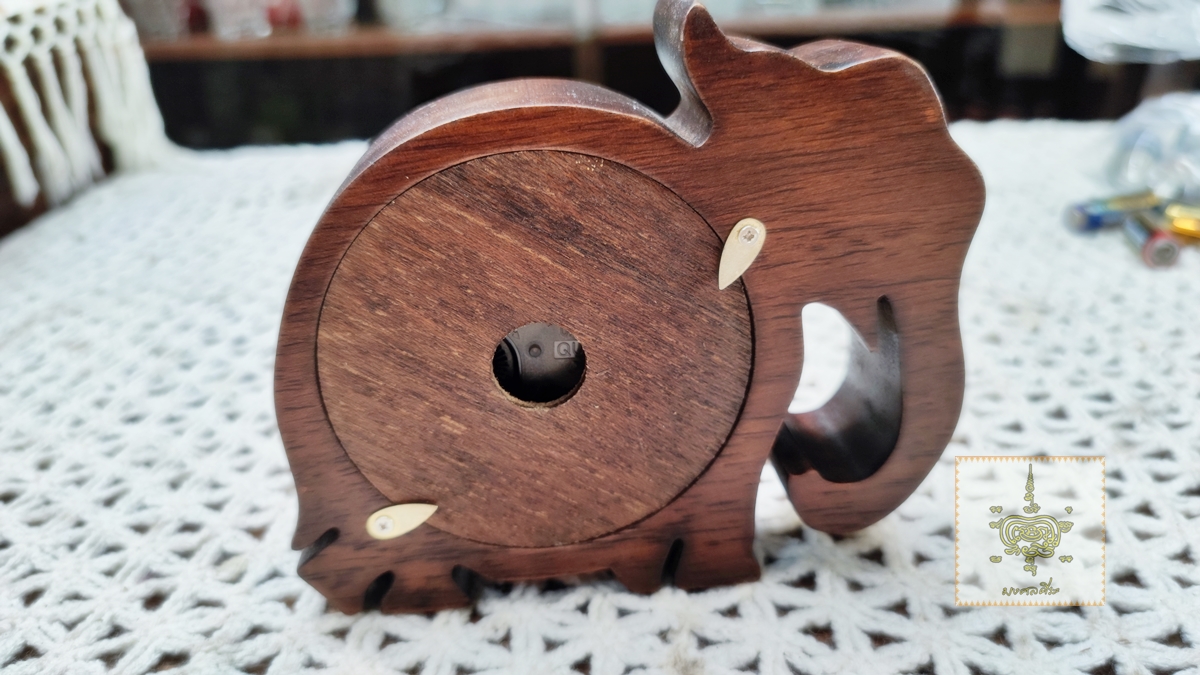 นาฬิกาไม้ช้าง camelot