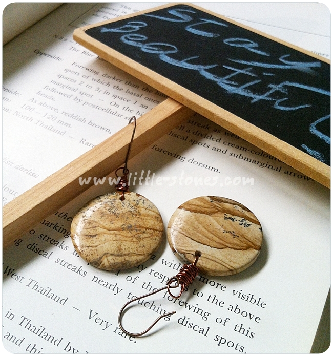 ร้าน Little Stones จำหน่ายเครื่องประดับหินสี ของแท้ๆ เท่านั้น ^^