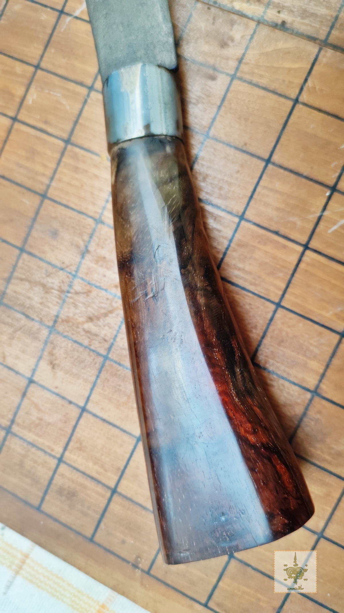 มีดเหน็บเก่า มีตอกตรา