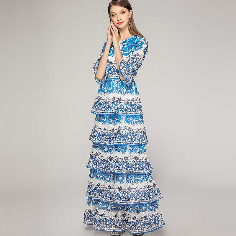 SALE ชุดเดรสยาวสีน้ำเงิน พิมพ์ลายสวยเก๋ กระโปรงระบายเป็นชั้นๆ ชุดเดรสคนอ้วนไซส์ใหญ่