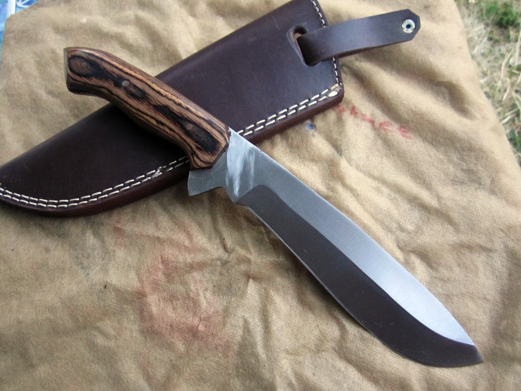 มีดพกสั้น Custom A2 Steel Clip Point Hunting Knife Canvas Micarta Handle AE255